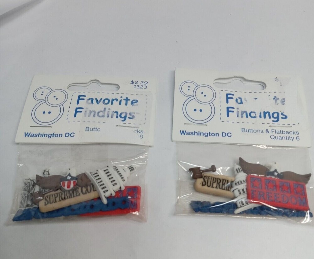 Favorite Findings Scrapbook & Crafting USA Washington DC Themed Flats & Buttons