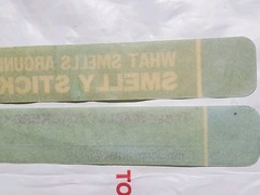 2 Lot Super Rare Vintage Original 1982 Gordy What Smells Around Here? Stickers