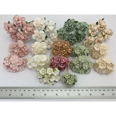 140 Mixed Pantone Roses Wedding Scrapbooking Craft Paper Flower (TH-140/QA5)
