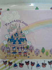 NEW SHANGHAI DISNEYLAND STATIONARY SET