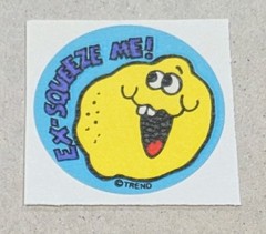 Vintage Matte Trend LEMON JUICE Ex Squeeze Me Scratch & Sniff Sticker #S89