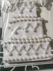 The Card Connection Self-Adhesive Embellishments – WEDDING CAKE
