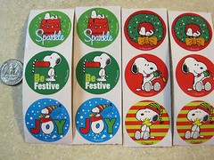12 MEDIUM * SNOOPY STICKERS PEANUTS * CHRISTMAS * SANTA * SCRAPBOOK * SO CUTE!