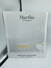 Martha Stewart Wall Hanging Decor Makes 7 Glitter Vellum Snowflakes NEW