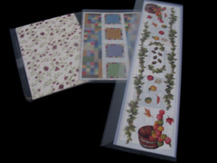 Lot Holly Days, Dazzle, quilted, flower buds strips.