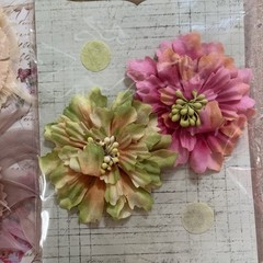 Prima Flowers Floral Embellishments Crafting Flowers Multi Media Lot Of 4