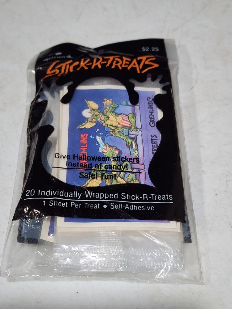 RARE -SEALED- 1984 Pack of 20 Hallmark Gremlins Eating Popcorn Movie Stickers