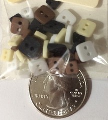 BASIC SQUARE BABY BUTTON(40pc) Making Memories•Mini•Doll•Tiny •Brn•Blk•Wht•Cream