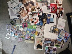 100+ Loose Magazine Pages Paper Scraps Card Candy Scrapbook Kit- Paper Crafts