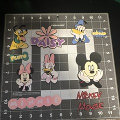 Disney die cuts Lot of 10 Mickey Mouse Minnie Donald Duck Daisy Duck Pluto