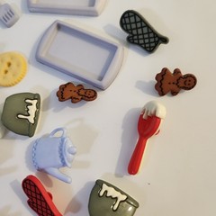 UNUSED Decorative Buttons BAKING COOKIES TEA SET Crafts Sewing Scrapbook