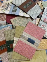LARGE JUNK JOURNAL SUPPLIES/Napkins,readers Digest, Paper, Fabrics (SEE PHOTOS)