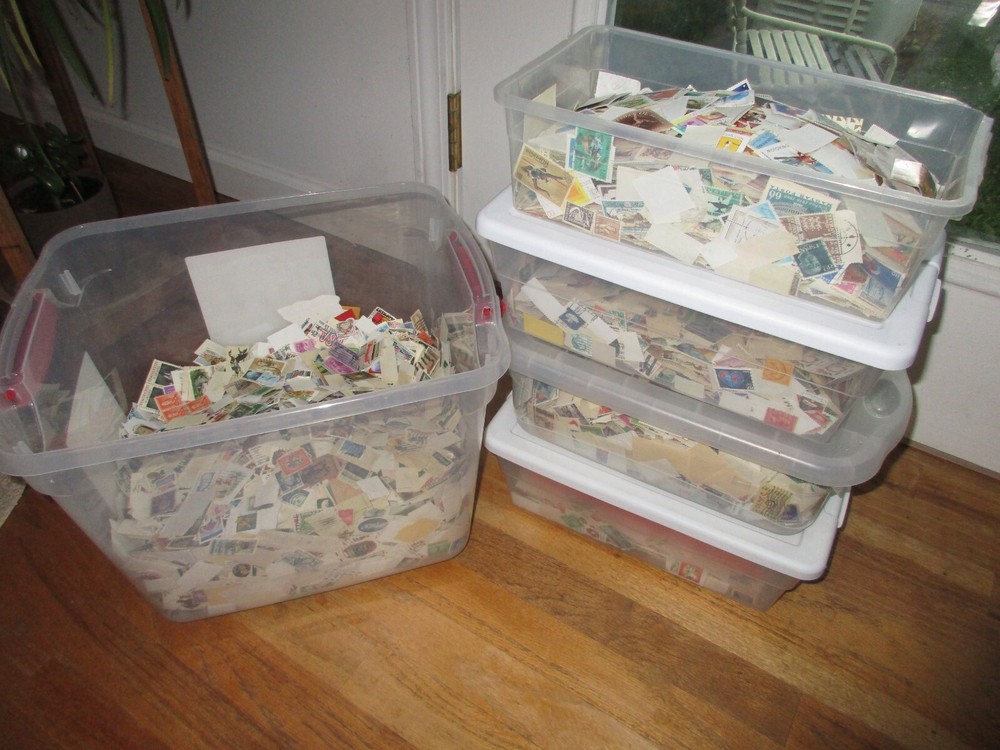 500 Postage Stamps for Crafting