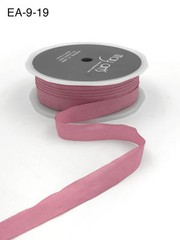 May Arts – 1/2 Inch Wrinkled Faux Silk Ribbon /Cut Edge, Dusty Rose/Mauve, EA19