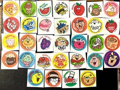 32 Trend Scratch & Sniff Retro Stickers.
