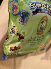 Disney/Pixar CARS TOY STORY MONSTERS NEMO 8 Easter Sticker Filled Eggs New (2)