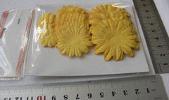 Mulberry Paper Daisies Mix SUNSHINE 60 Pk 3 Sizes 2.5, 3.5 & 5cm Kaisercraft