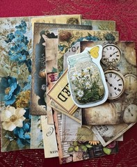 #799 – 20 small pcs – VINTAGE BUTTERFLY FLORAL SCRAPBOOK JUNK JOURNAL KIT / LOT
