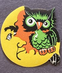 Halloween Dennison Owl & Moon Used Gummed Seal 1950s
