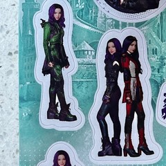 Disney Descendants 3 Sticker Book Kids 4 Sheets Of Puffy Glitter Foil & Glossy