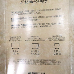 Tim Holtz Idea-ology Tiny Attacher Crafting Mini Tag Stapler Tool 90 Staples NEW
