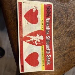 VTG EUREKA Valentine Silhouette seals Book