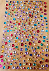 CraftbuddyUS 325 x 3,4,5 & 6mm MIXED Self Adhesive Gems