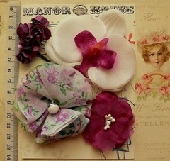 Flower 8 PURPLE VIOLET Paper 4 Styles 15-80cm Across Manor House VA2