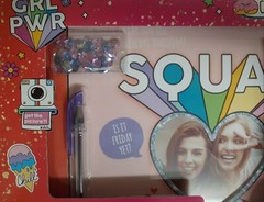 GIRL’S SCRAPBOOK KIT WITH ACCESSORIES! SQUAD GOALS, GIRL POWER FOR AGS 6+ NEW!