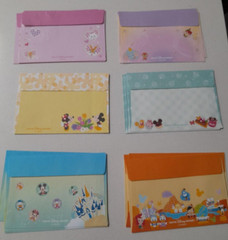 NEW TOKYO DISNEYLAND DISNEY STATIONARY SET PAPERS AND MATCHING ENVELOPES