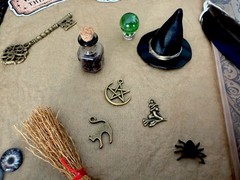 Witchy Junk Journal Kit Ephemera Pack Halloween Gothic Dark Academia 101 Pc