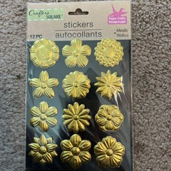 *Crafter’s square Stickers 3D Flowers Gold
