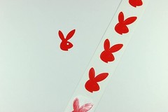 ~~~50~~~ BUNNY TANNING BODY STICKERS RED Bunny Faces Right