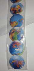 HYGLOSS-Die Cut Borders-GLOBE-12 Strips Each of 3″ x 36″-Made In USA/A3-683
