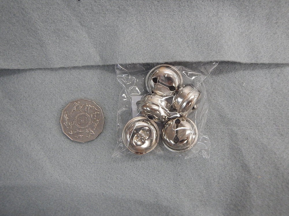 Jingle Bells 25mm Silver Pkt 5