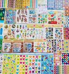 850 Stickers In Different Shapes Themes Colors Sizes Holiday Season Mixed Lot