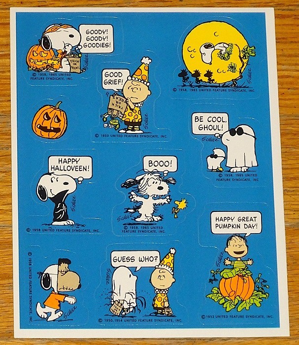 VINTAGE HALLMARK PEANUTS~CHARLIE BROWN~SNOOPY~GREAT PUMPKIN HALLOWEEN STICKERS