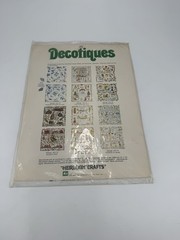 Vintage Decotiques D-70 Pansies & Forget-me-nots rub-on transfers/Ephemera