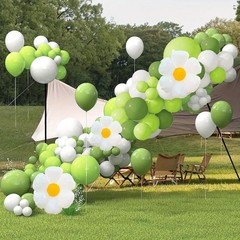 139pcs Green and White Daisy Balloon Set Suitable for Themed Birthday, Wedding,