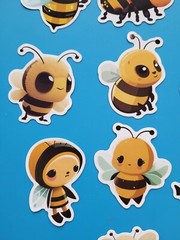 STICKERS x 10 Honey Bee Apiculture Beehive Cartoon Bees Vinyl Sticker B12B