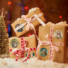 1000Pcs Christmas Stickers Roll Vintage Cartoon Nativity Paper Decals Jesus Holy
