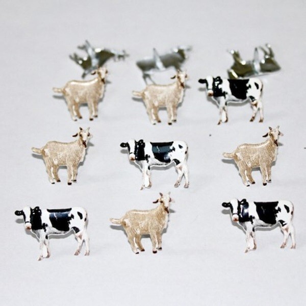 COW & GOAT SCRAPBOOKING DECORATIVE BRADS EYELET OUTLET 8 PCS 2 DESIGNS