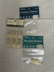 Mixed Flower, Scrapbooking And Sewing Lot Of 18 Mixed
