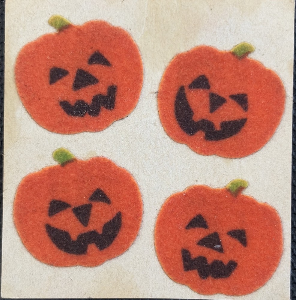 VINTAGE SANDYLION FUZZY BLACK PUMPKIN STICKER 4.25 SHIPS ALL