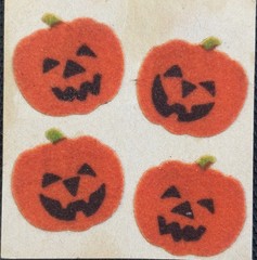 VINTAGE SANDYLION FUZZY BLACK PUMPKIN STICKER 4.25 SHIPS ALL