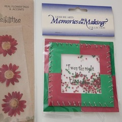 NEW Lot CHRISTMAS HOLIDAY Scrapbooking Tags Shaker Box 3D Green Red -G