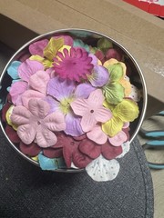 Prima Multicolor Paper/Felt Flower Scrapbooking Embellishments Mixed Lot