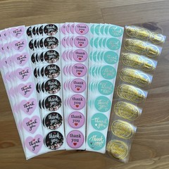 200pcs Cute Thank You Stickers 1 inch Small Business Decorate Envelopes Sealing