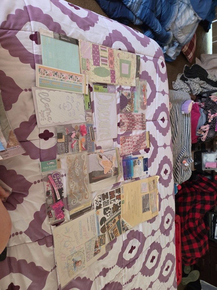 Mixed Lot SCRAPBOOKING Embellishments & Stickers B74