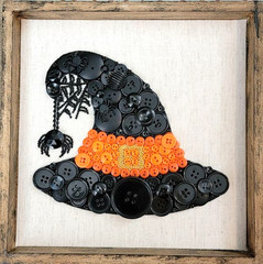 2 NEW Packs of Assorted HALLOWEEN BUTTONS Dress It Up & Daisy D’s CARDS & CRAFTS